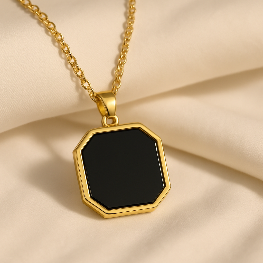 Heat-Activated Hidden Photo Necklace